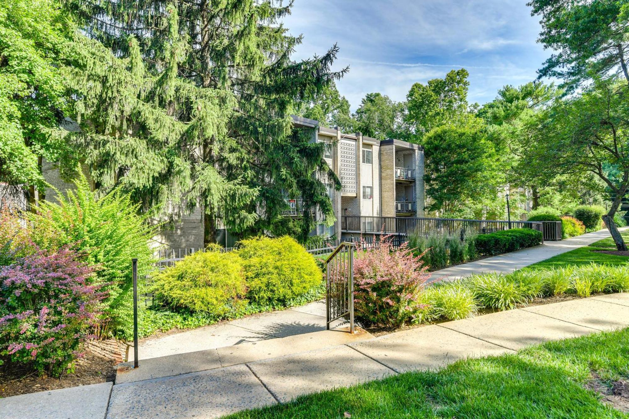 North Bethesda Apartment With Community Pool! Экстерьер фото